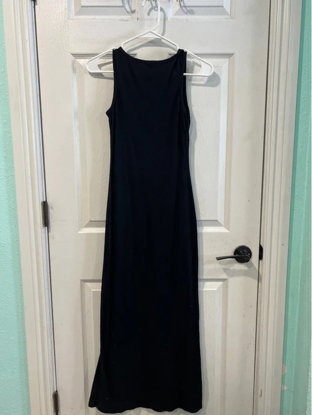 Woman’s large long maxi black slim dress casual - Picture 3 of 3